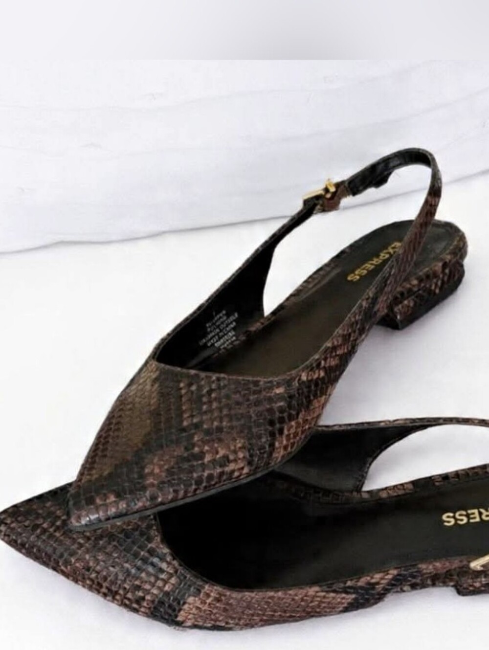 Express Brown Snake-Print Pointed-Toe Slingback Flats🌹